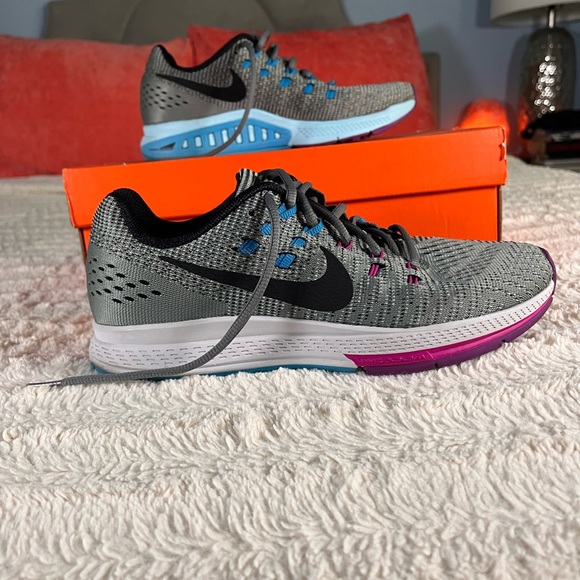 Nike Zoom Structure 19 Sneakers Running Women Size 9 - Picture 1 of 7